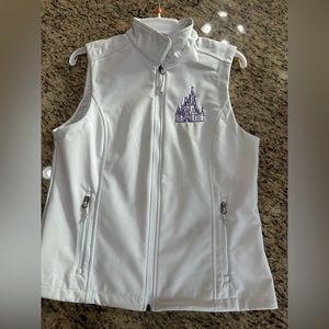Women’s Disney logo vest